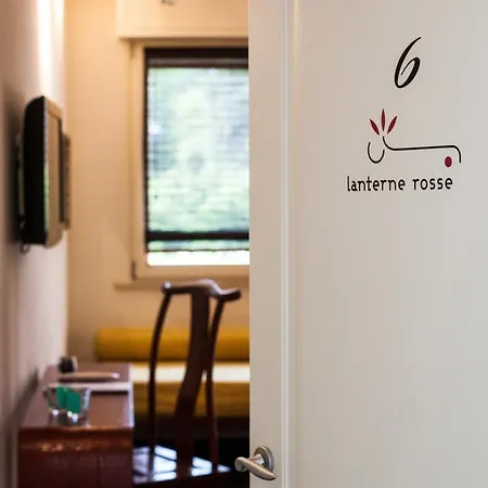 La Desenzano Bed & Breakfast *