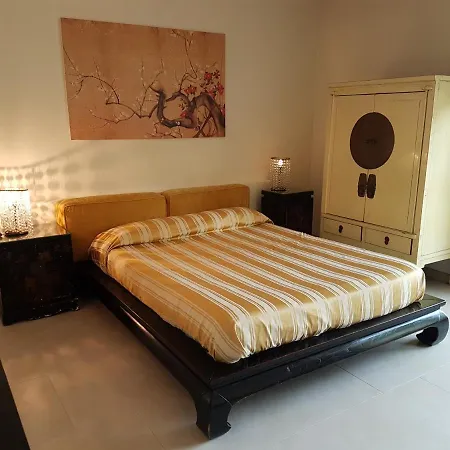 La Desenzano B&B 데센자노델가르다